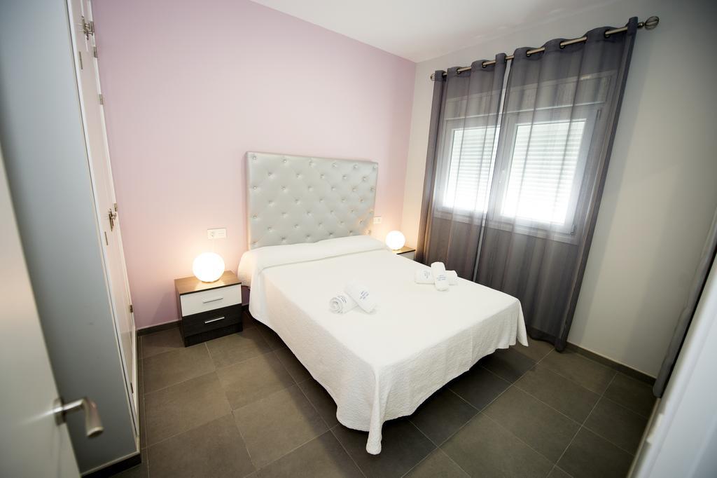 Apartamentos Turisticos La Boutique Del Mar Conil De La Frontera Dış mekan fotoğraf